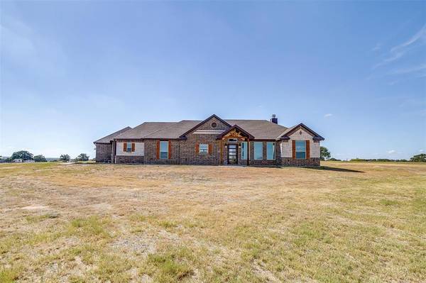 2000 Monarch Court, Poolville, TX 76487