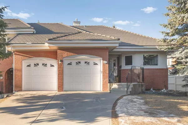 127 Patina CT Southwest, Calgary, AB T3H 4K9