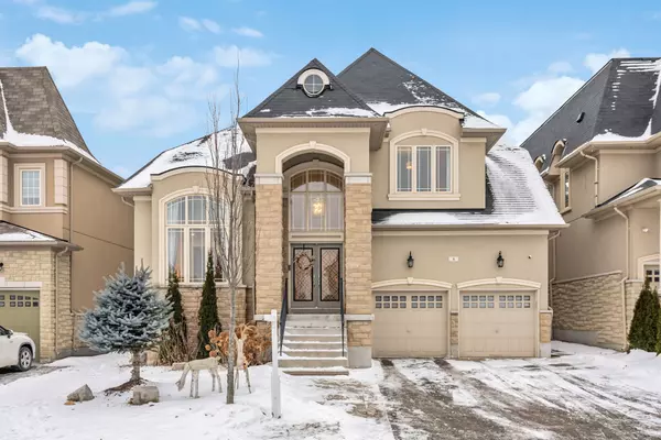 8 Heintzman CRES, Vaughan, ON L6A 4T8