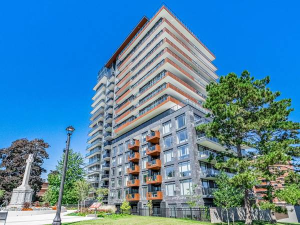 21 Park ST E #102, Mississauga, ON L5G 0C2