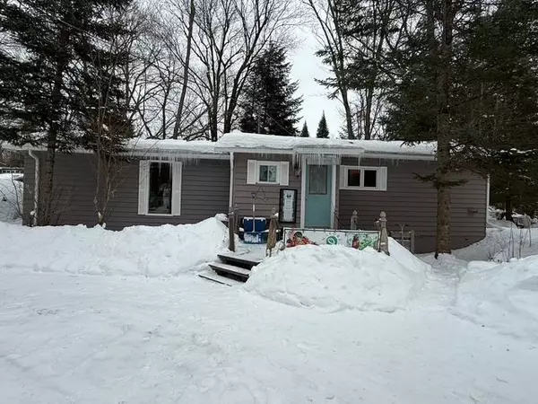 55 Kennedy DR, Peterborough, ON K0M 1A0