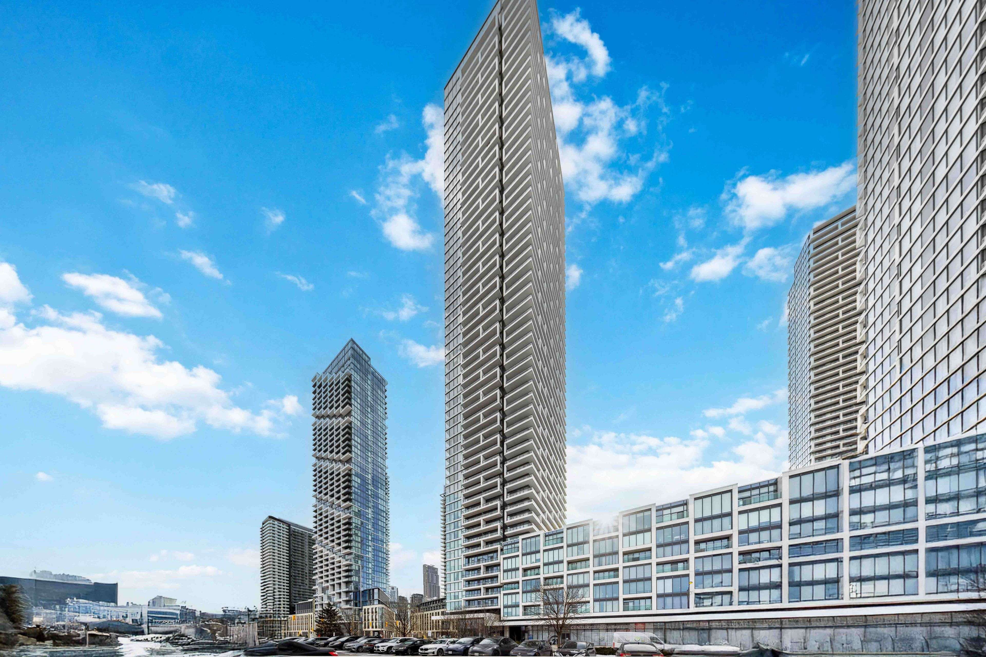 Vaughan, ON L4K 0J7,950 Portage Pkwy #3310