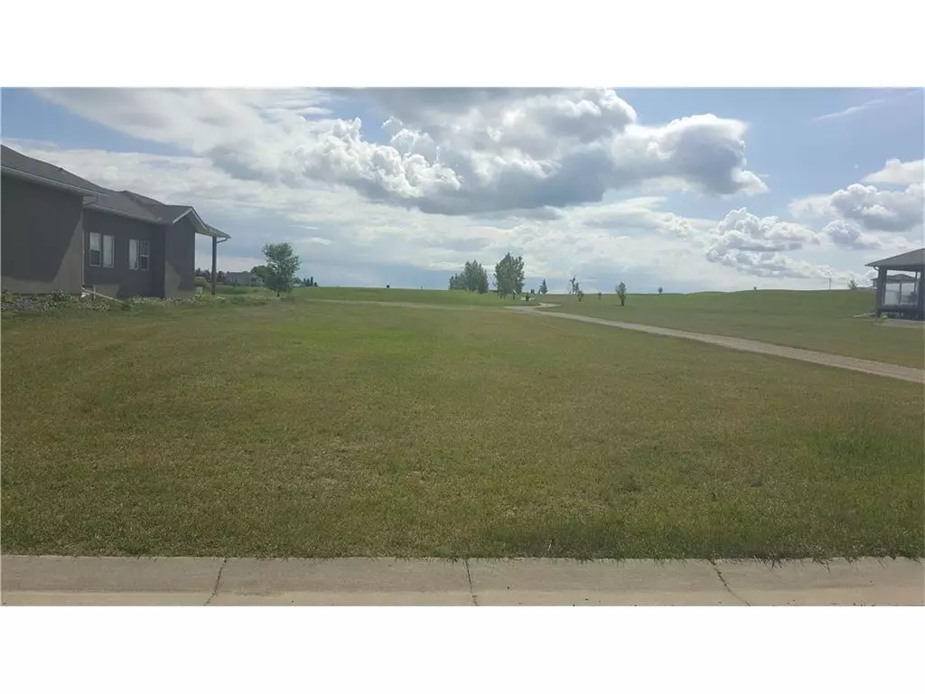 Vulcan, AB T0L 2B0,1208 Whispering DR