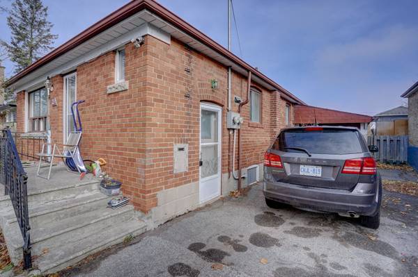 23 Falmouth AVE #Basement, Toronto E04, ON M1K 4M5