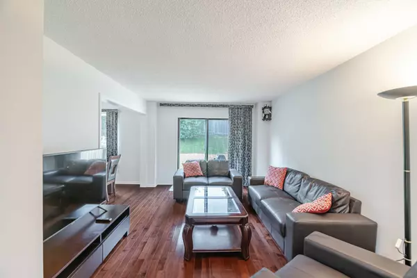 Mississauga, ON L5N 6J9,2963 Gulfstream WAY