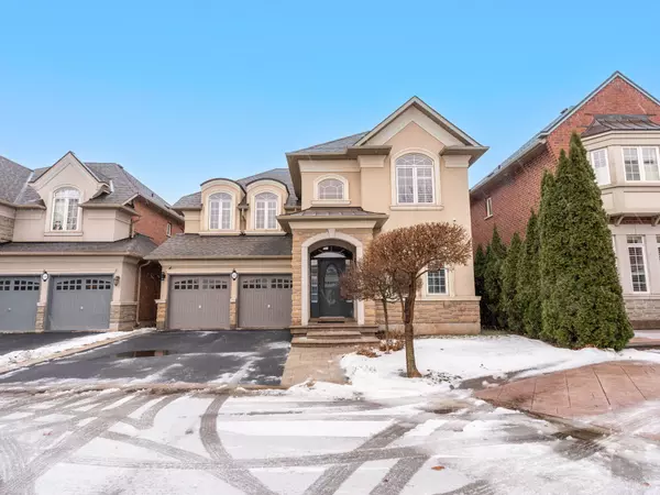 Oakville, ON L6L 6X9,3512 Rebecca ST