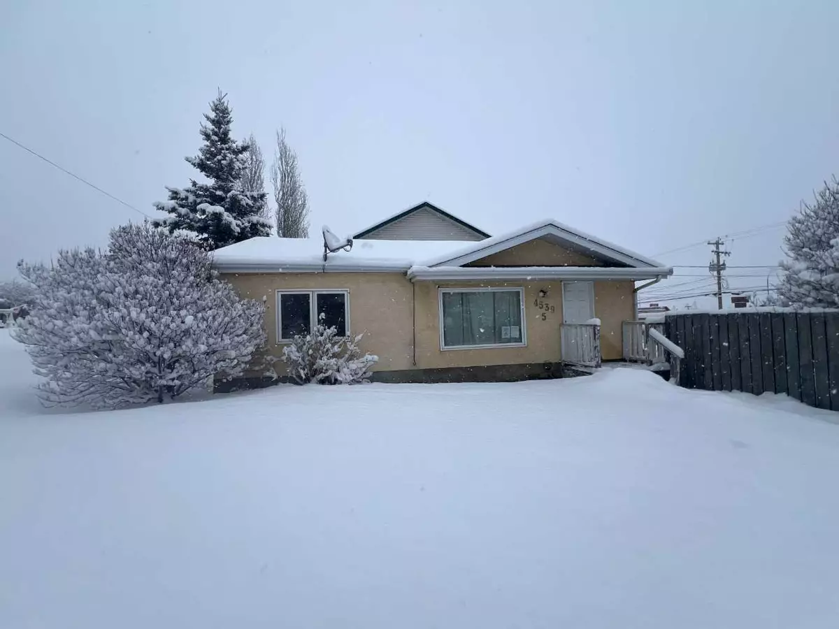 Edson, AB T7E 1L5,4539 5 AVE