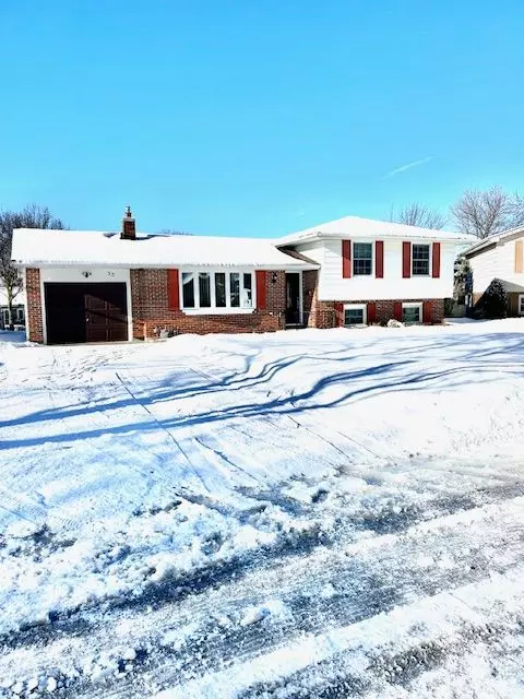 London, ON N5X 1B7,33 Cumberland CRES