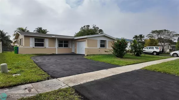 9182 NW 24th Pl, Sunrise, FL 33322