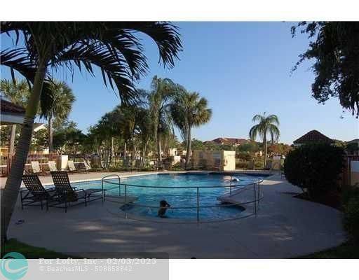 Tamarac, FL 33321,7610 Westwood Dr  #116