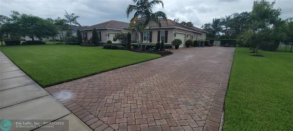 Davie, FL 33314,5716 S Sterling Ranch Dr