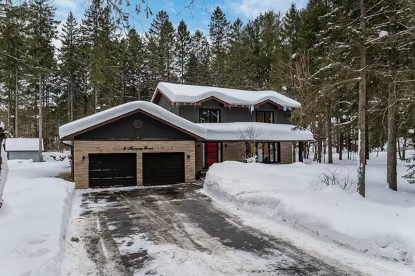 6 Fairway CT, Oro-medonte, ON L0L 2L0