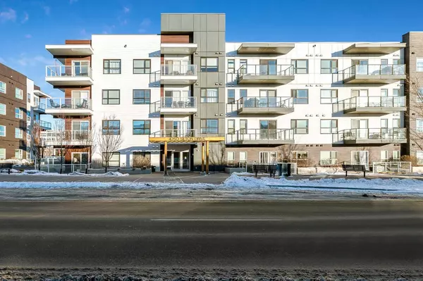 Calgary, AB T3M 3B7,4250 Seton DR SE #112