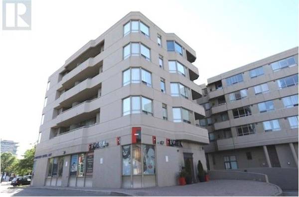 555 Wilson Hts BLVD #305, Toronto C06, ON M3H 6B5