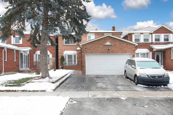 25 Durness AVE, Toronto E11, ON M1B 4W4