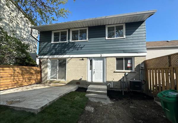 3 Holmstead CT #BSMT, Brampton, ON L6S 1R9