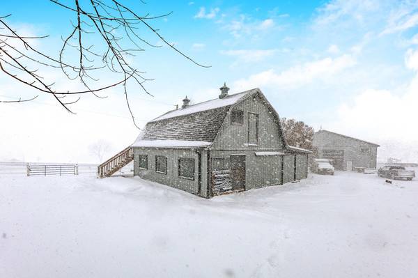 9408 17th Side Road, Erin, ON N0B 1Z0