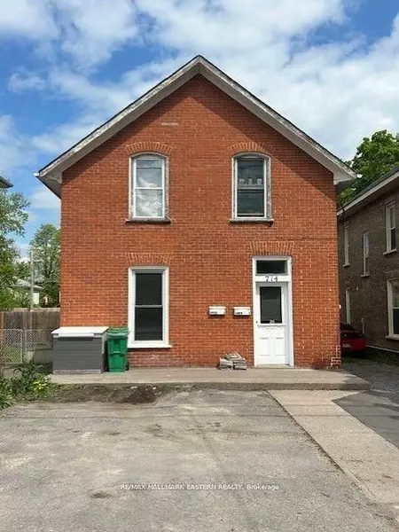 714 Water ST, Peterborough, ON K9H 3N3