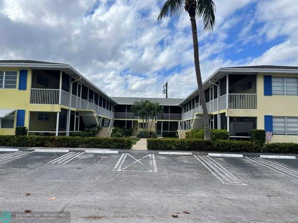 520 NE 7th Ave  #2C, Delray Beach, FL 33483