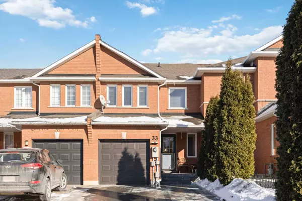 33 Piazza CRES, Vaughan, ON L4H 2C7