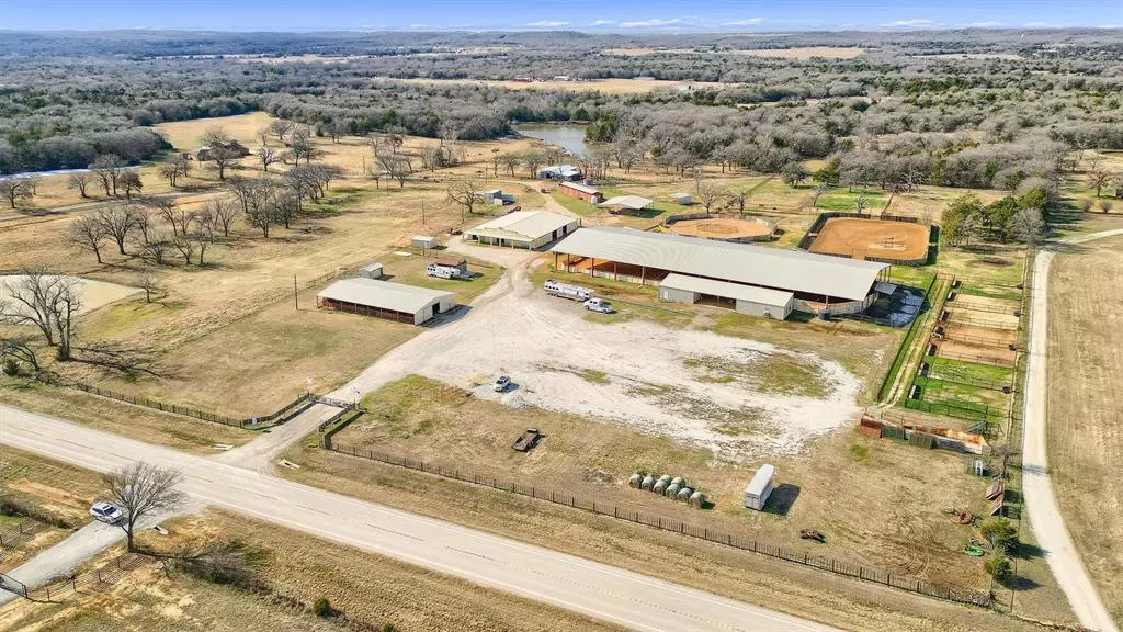 6647 Fm 678, Gainesville, TX 76240