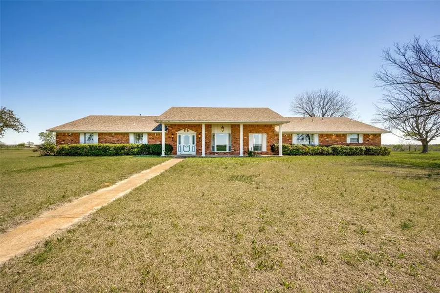 3020 Melton Road, Sanger, TX 76266