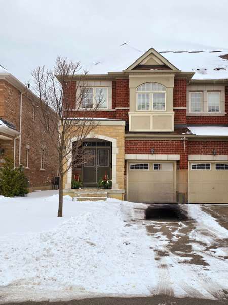 10 Isherwood CRES, Vaughan, ON L4L 1A6