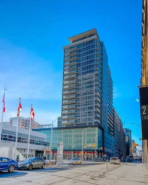 324 Laurier AVE W #2101, Ottawa Centre, ON K1P 0A4