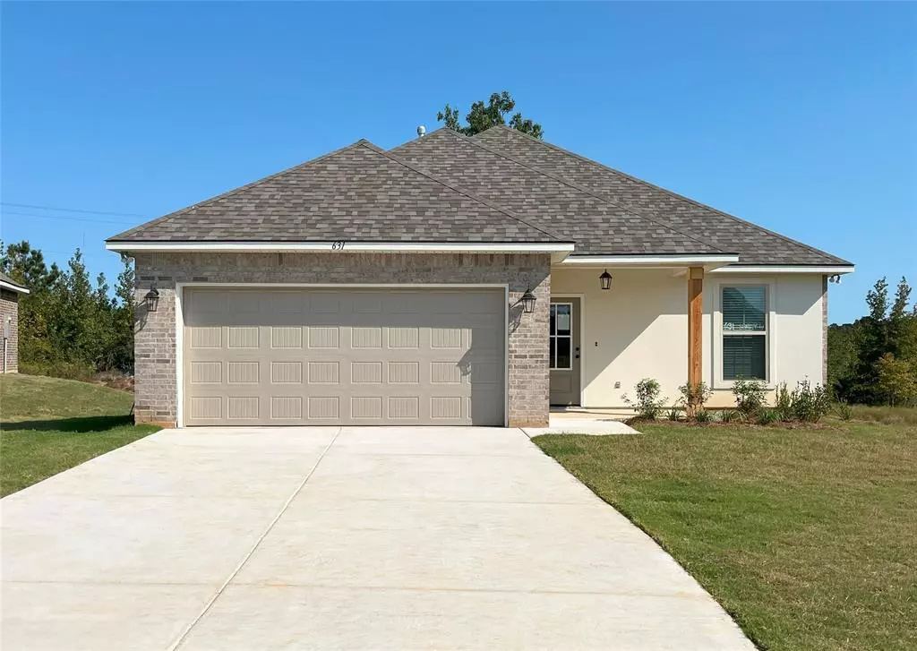 Shreveport, LA 71107,631 SANDY RIDGE Circle