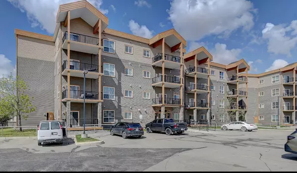 9225 LAKELAND DR #401, Grande Prairie, AB T8X0B8