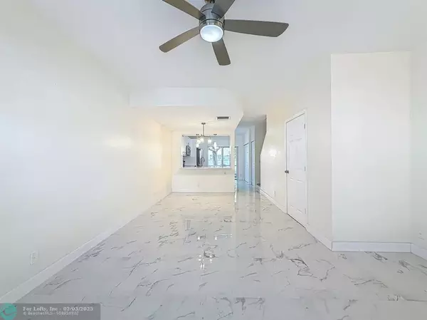 Dania Beach, FL 33312,3172 SW 50th St