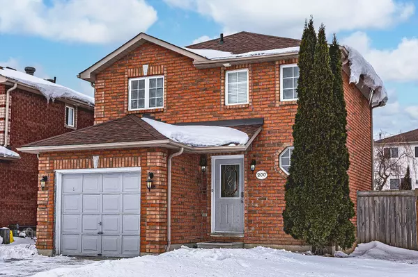 200 Dunsmore LN, Barrie, ON L4M 6Z8