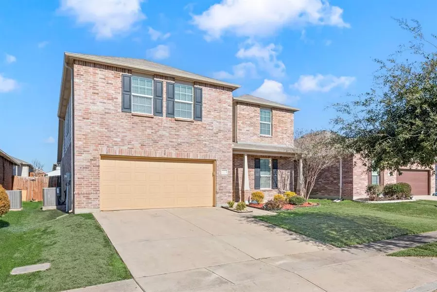 2313 Gelbray Place, Fort Worth, TX 76131