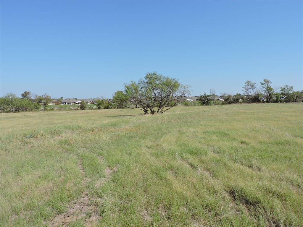 Mabank, TX 75147,015 Barnes Road