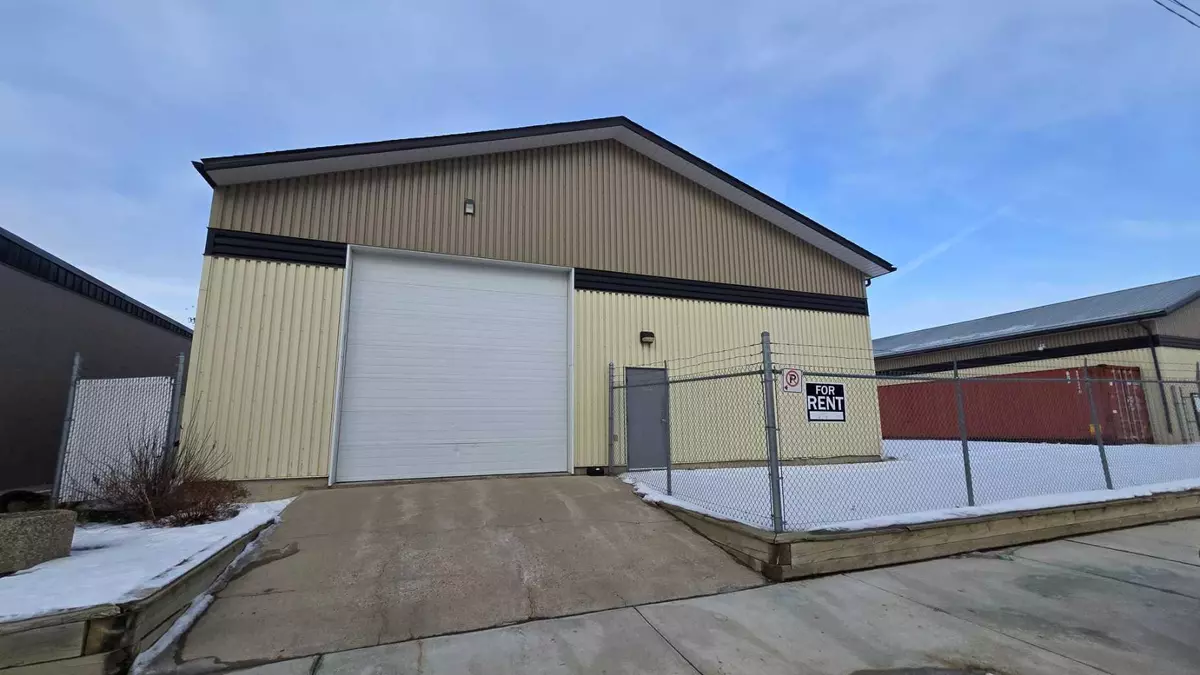 Plamondon, AB T0A 2T0,9926 101 AVE