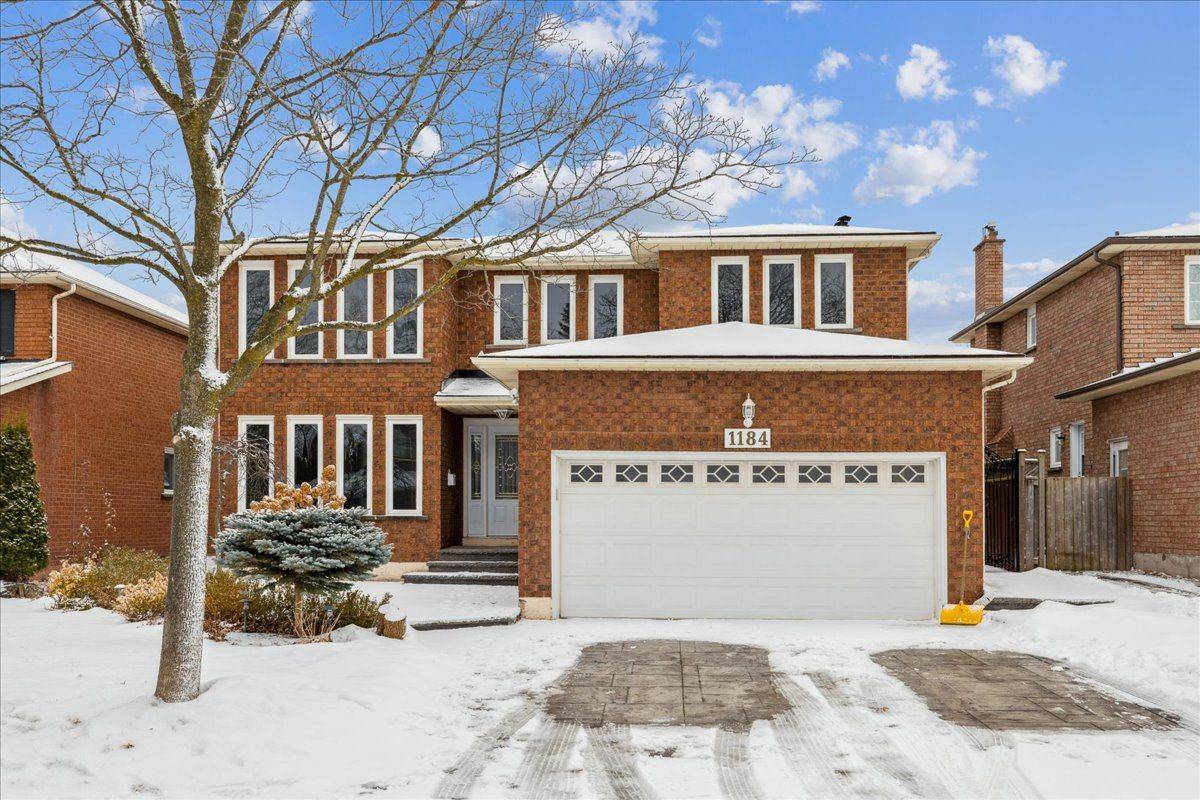 Oakville, ON L6M 1H7,1184 Rushbrooke DR