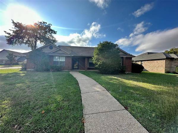 2801 Rice Drive, Rowlett, TX 75088