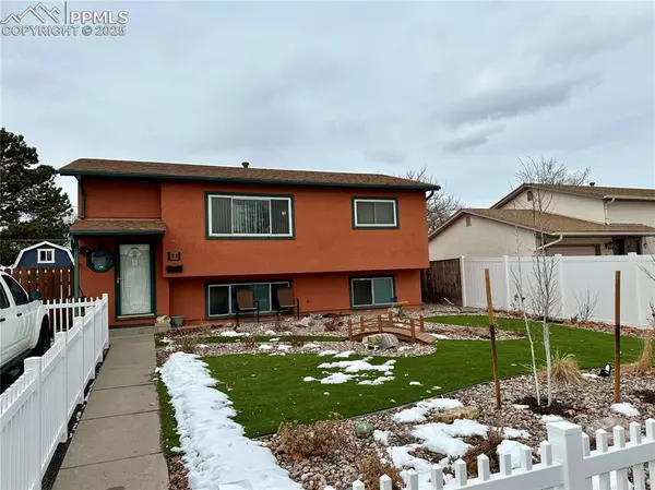 Pueblo, CO 81005,11 Barclay DR