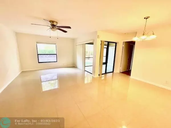 Coconut Creek, FL 33063,3877 COCOPLUM CIR  #3502