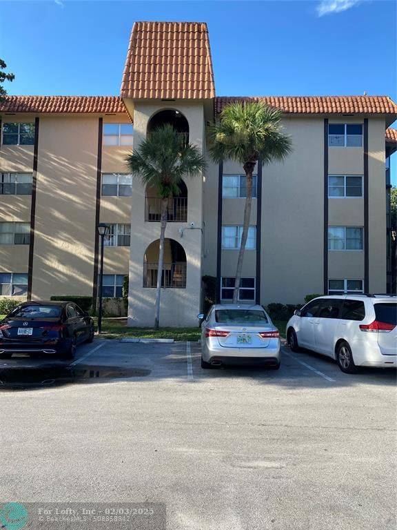 6001 N Falls Circle Dr  #107, Lauderhill, FL 33319