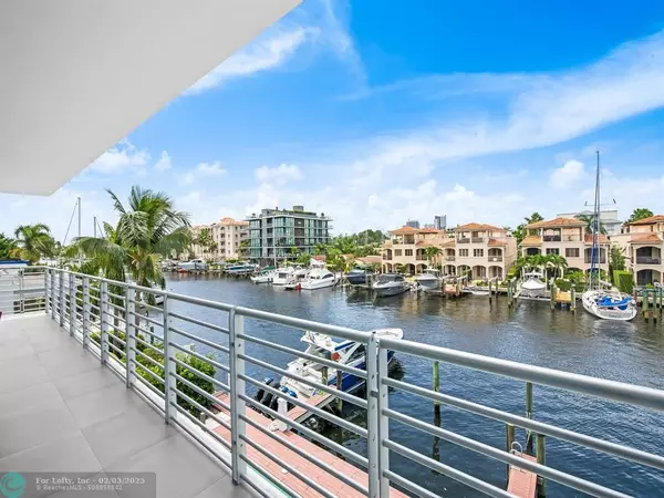 Fort Lauderdale, FL 33301,133 Isle of Venice Dr  #301