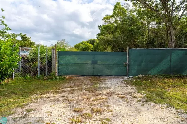 23625 SW 125, Homestead, FL 33032