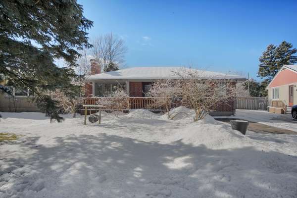 London, ON N5W 2A8,1856 Royal CRES