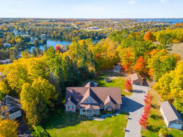 33 Ridge Hill CT, Kawartha Lakes, ON K0M 1N0