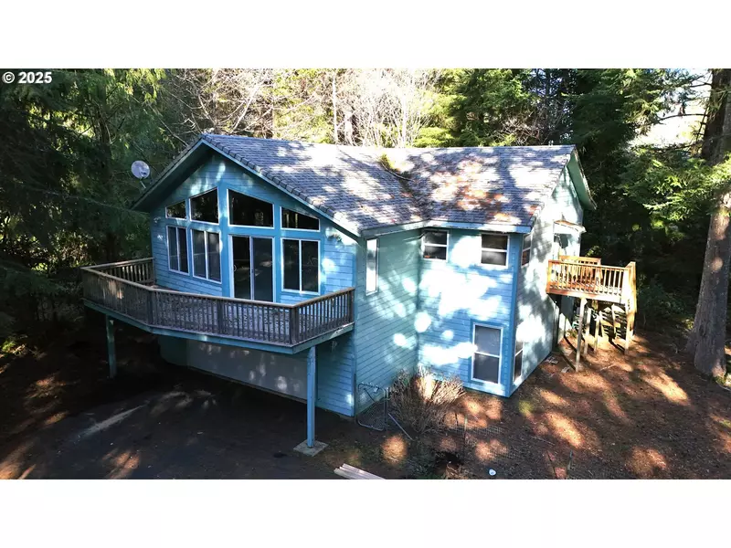 5938 VIEW LOOP, Florence, OR 97439