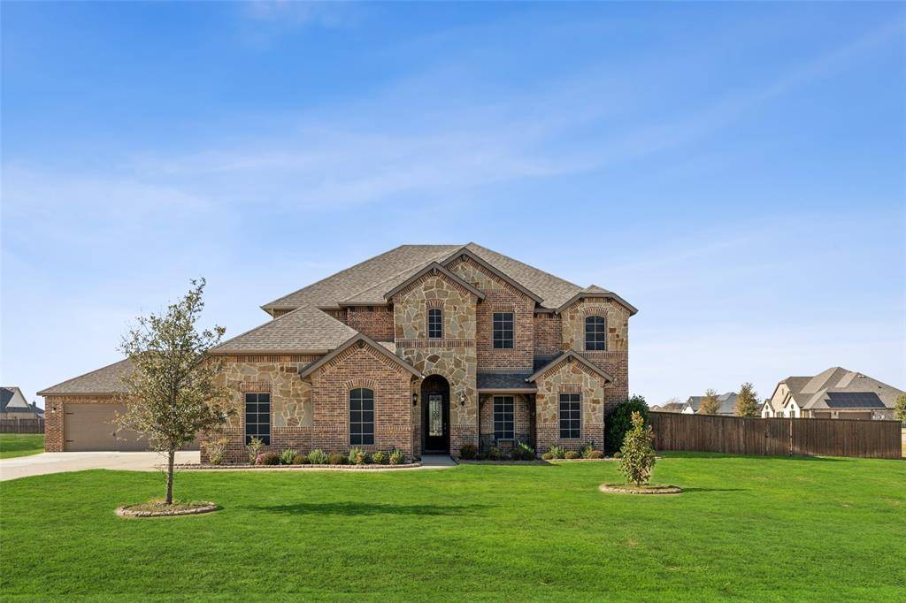 411 Bandera Drive,  Waxahachie,  TX 75167