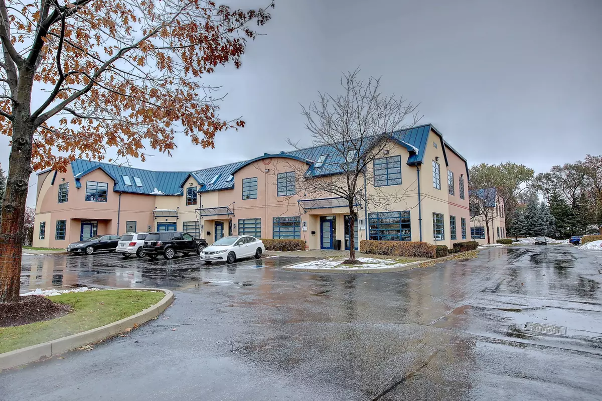 Oakville, ON L6J 7W5,1464 Cornwall RD #2