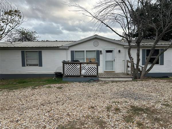 120 County Road 1767, Clifton, TX 76634