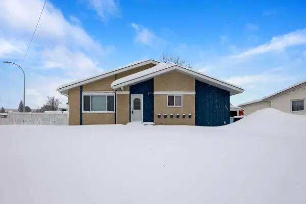 101 Hill DR, Fort Mcmurray, AB T9H2B4