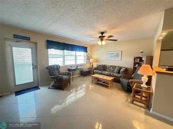 Deerfield Beach, FL 33442,22 Markham A  #22